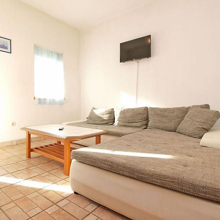 Apartments Ivo 1328 Fažana Extérieur photo